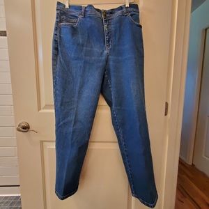 GLORIA VANDERBILT, Amanda Jeans
